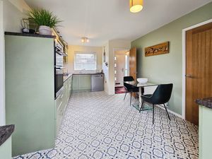 Photo 9- click for photo gallery